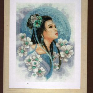 AANBIEDING LANARTE BORDUURPAKKET, ASIAN LADY IN BLUE 169168