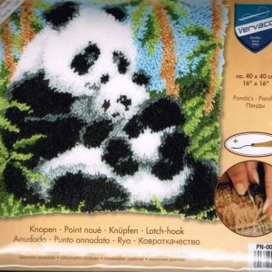 SALE VERVACO KNOOPPAKKET (SMYRNA) KUSSEN, PANDABEER met JONG