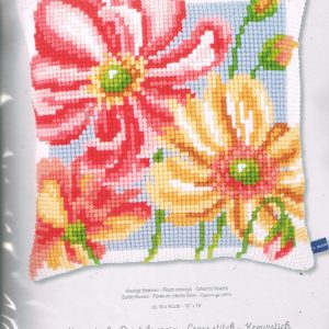 VERVACO BORDUURPAKKET KUSSEN, KLEURIGE BLOEMEN 564