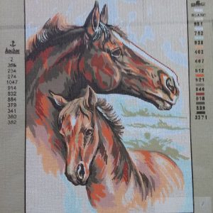 VOORBEDRUKT BORDUURSTRAMIEN , 2 PAARDEN 104