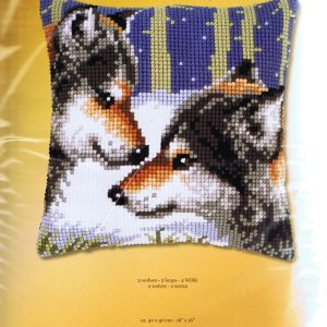 VERVACO BORDUURPAKKET KUSSEN, 2 WOLVEN 21844