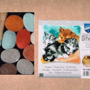 AANBIEDING VERVACO KNOOPPAKKET (SMYRNA) KUSSEN, SNOEZIGE KITTENS