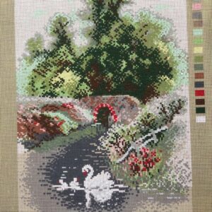 OPRUIMING VOORBEDRUKT BORDUURSTRAMIEN , LANDSCHAP met ZWANEN