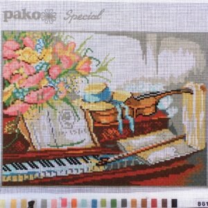 PAKO VOORBEDRUKT BORDUURSTRAMIEN, PIANO MET BLOEMEN EN GITAAR MET HOED 861