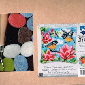 SALE VERVACO KNOOPPAKKET ( SMYRNA) KUSSEN, MEESJES IN MAGNOLIA